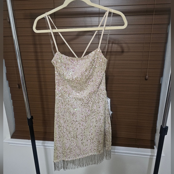 Women's clothing(29) - Picture 4 of 6